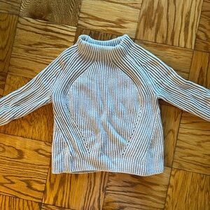 Athleta sweater in gray